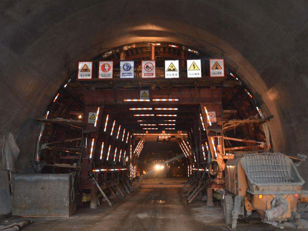 隧道工程施工